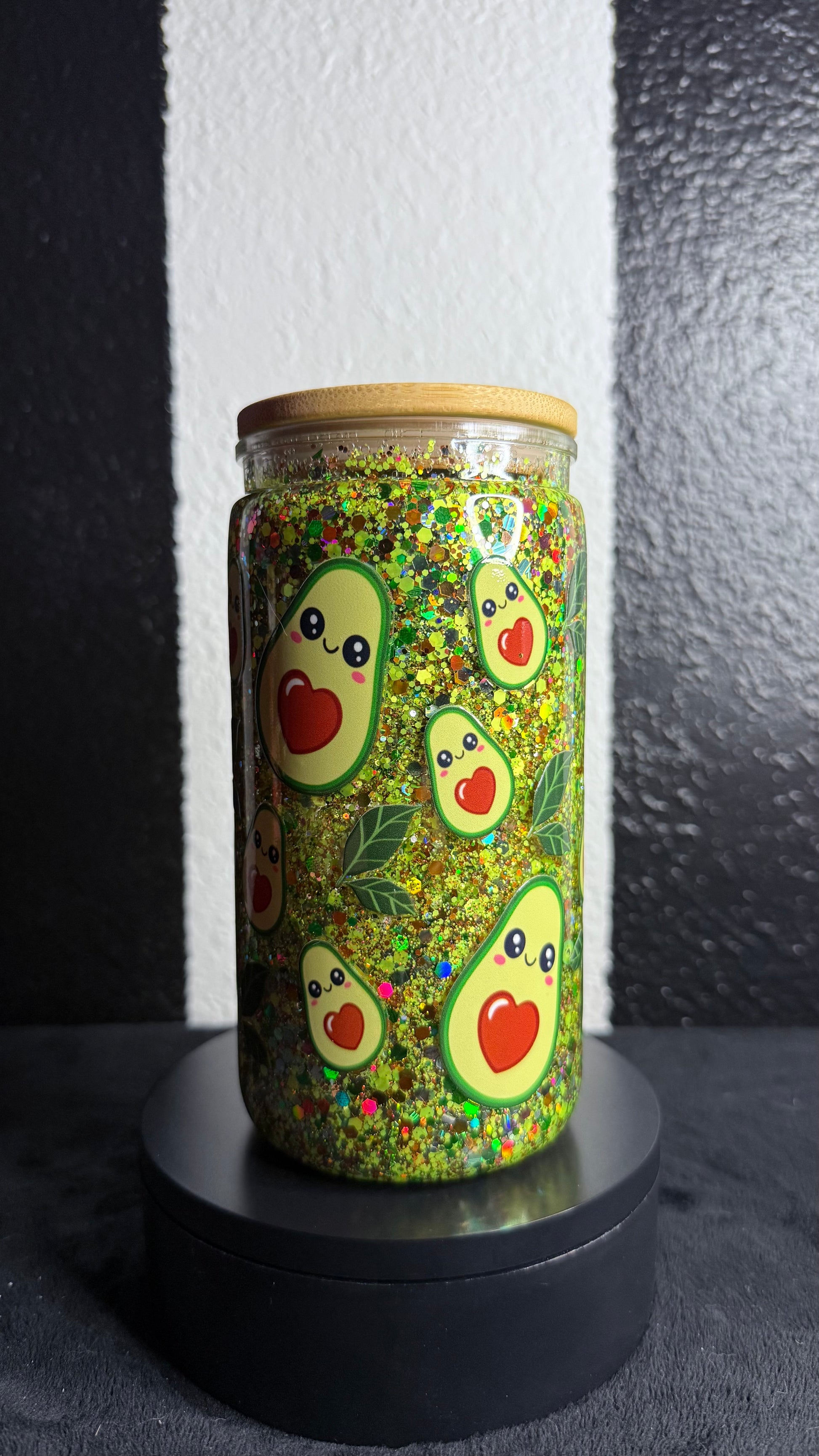 Avocado Love Green Snowglobe Cup