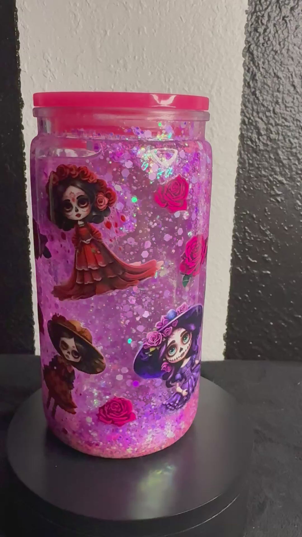 The Crafter Snowglobe cup